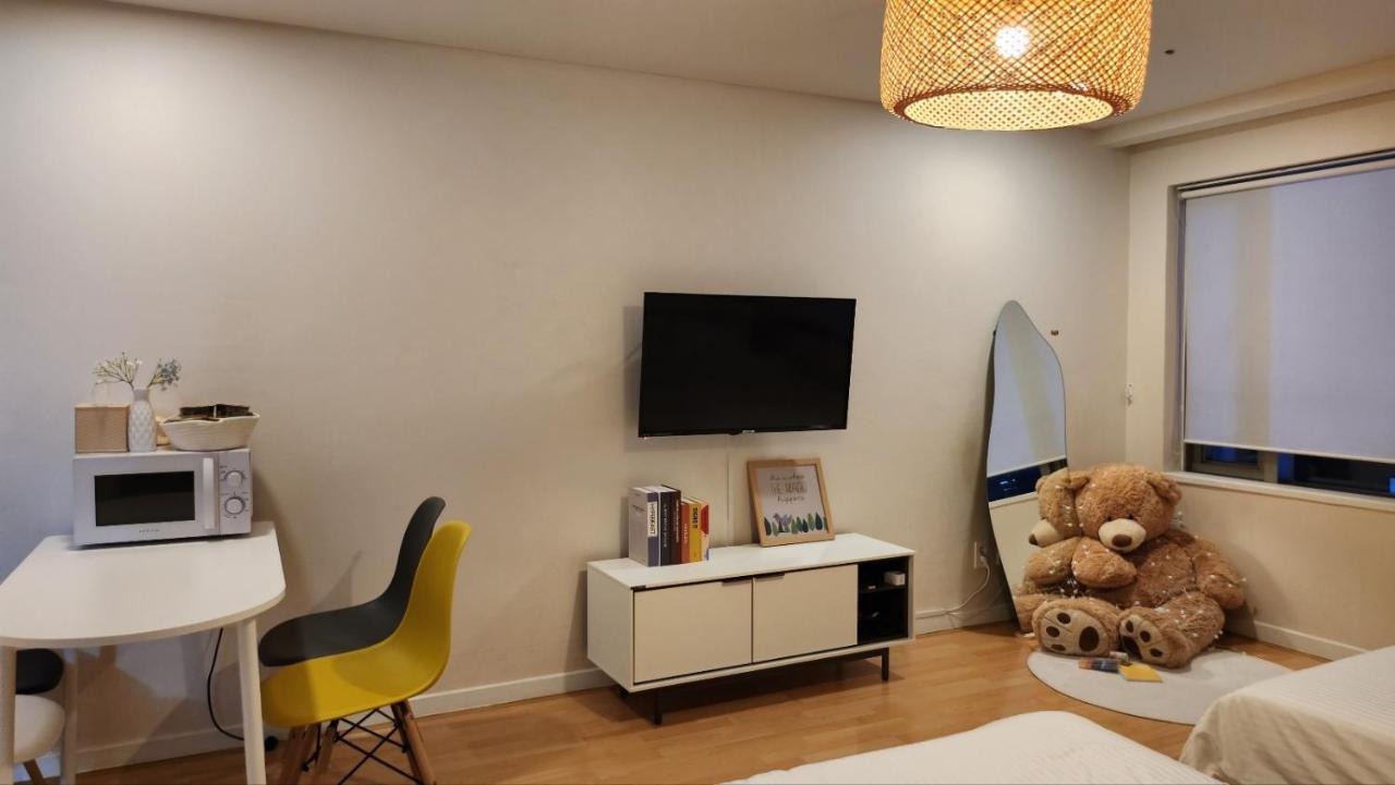 Winsome_Hongdae Apartment Seoul Exterior photo